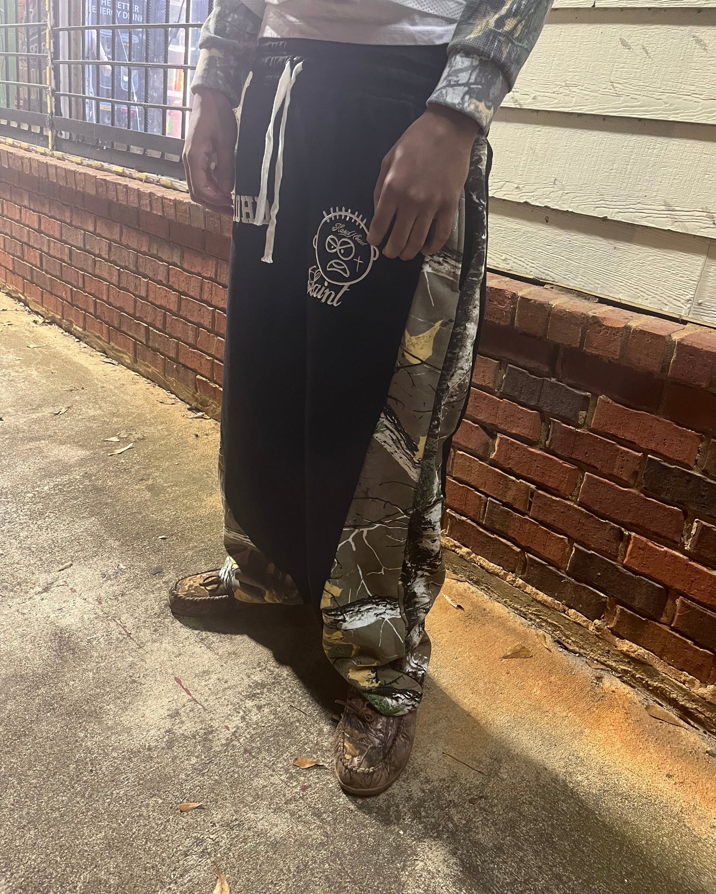 HRDHD MILITIA Sweats